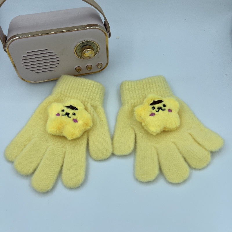 Bērnu adīti piecpirkstu cimdi rudens–ziemas sezonai – karikatūru raksts, silti, universāli, bērniem