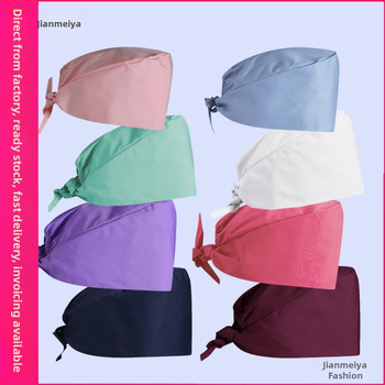 Operacinės patalpos kepurė suaugusiems, 100% medvilnė, karikatūrų raštas, kupolo formos viršus, plokščias kraštas, logotipo atspaudas, siūta