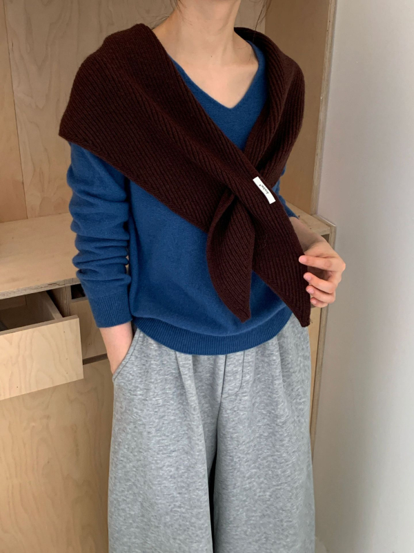 Trokutasti pleteni šal – pokrivač za glavu i tijelo, jesen, warp-knit vunena tkanina