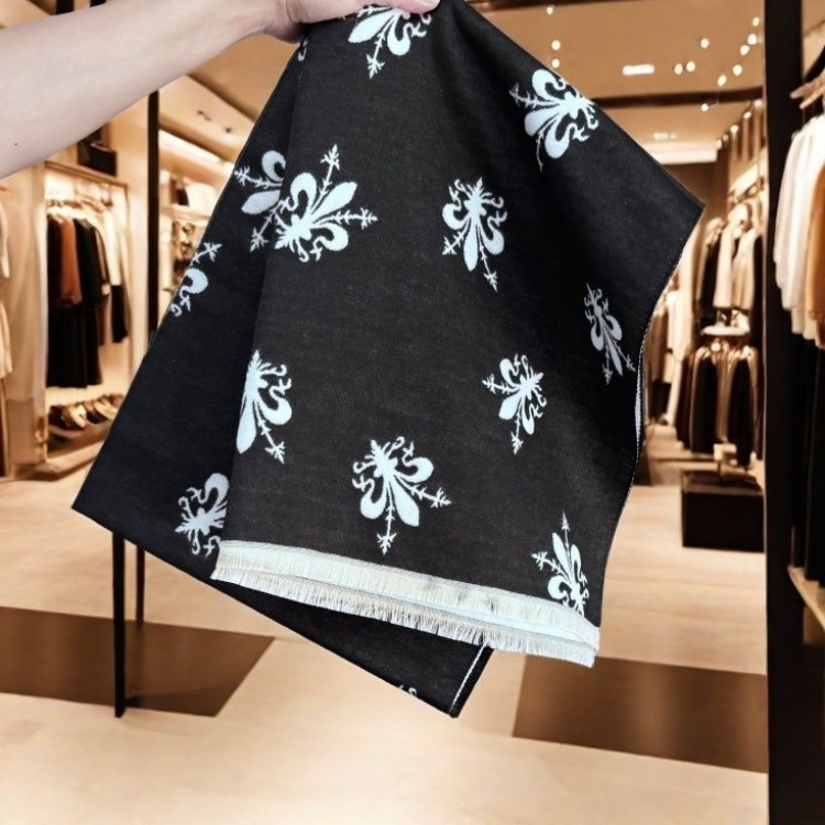 Шал от полиестерно влакно, плетен, топъл за зимата