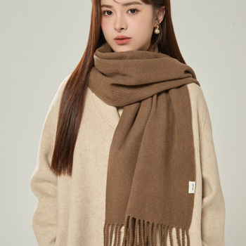 Delicate 100% gyapjú tassel sál nőknek, warp-kötött, téli