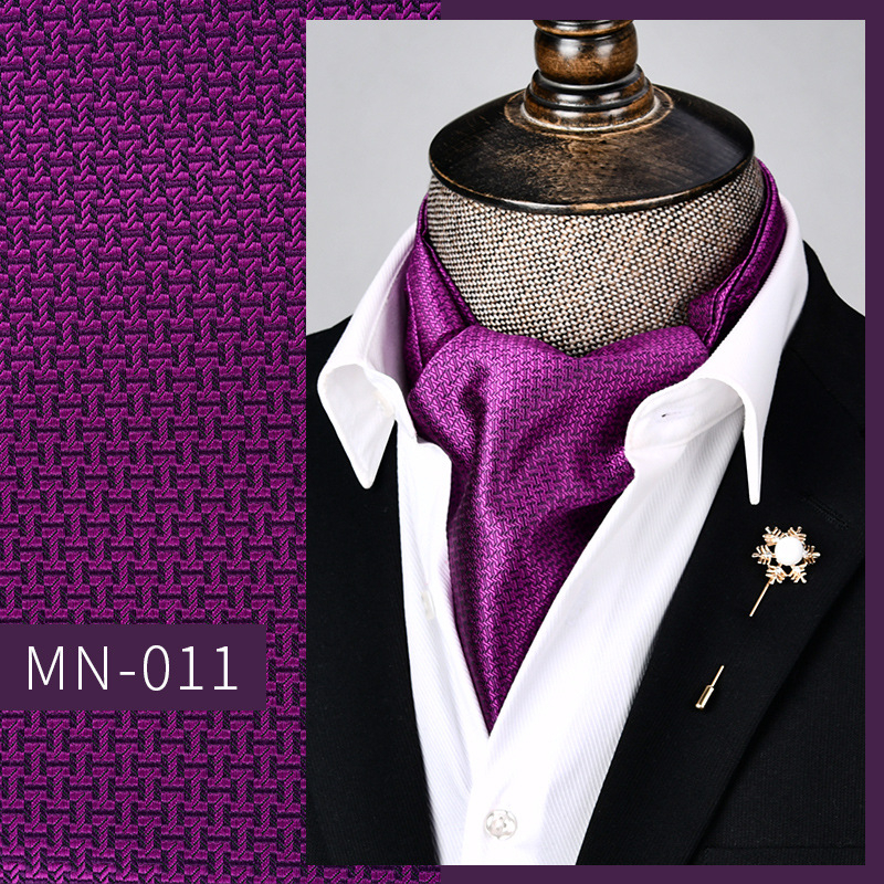 Férfi duplaoldalas négyszögletes sál, jellegzetes hímzéssel, poliészter anyag, téli