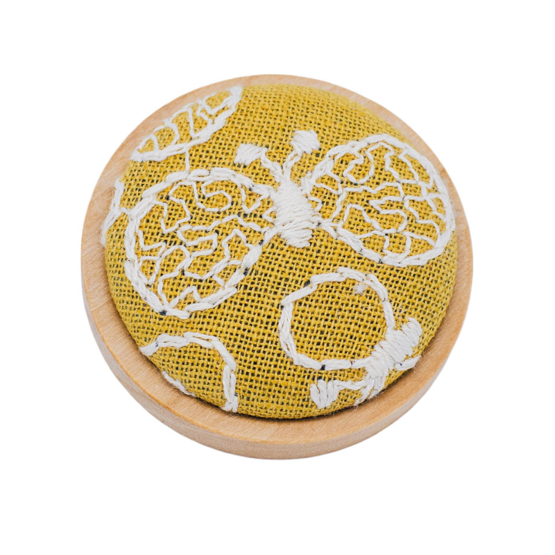 Bross - 3D hímzés, vászon anyag, sárgaréz biztonsági tű, kerek friss dizájn, uniszex