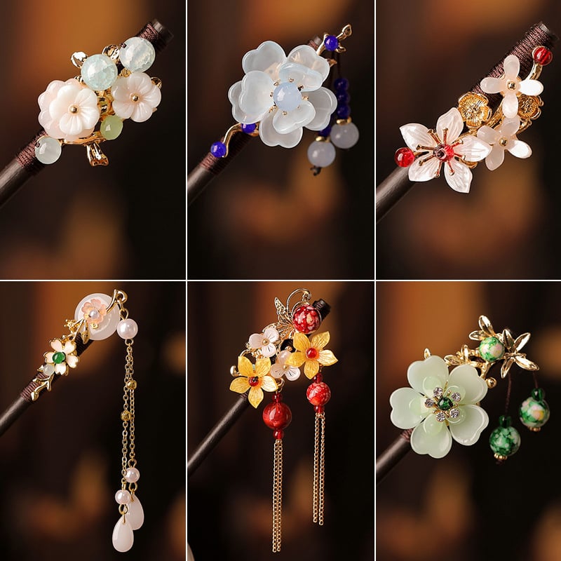 Fából készült hajtű füzérrel, kínai stílusú, masni kötés részlettel, egyedi csomagolásban, esküvőre (Tavasz 2025)