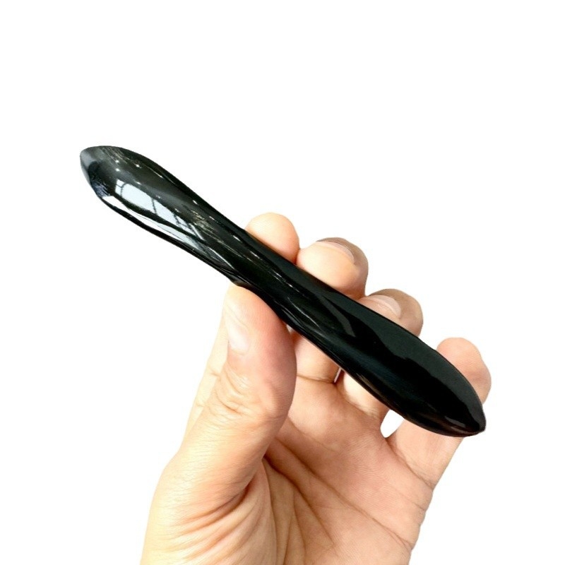 Etno stiilis juukseklips kahetipuliste otste ja libisemiskindla plaadiga, lips-stiil, 2024 kevad