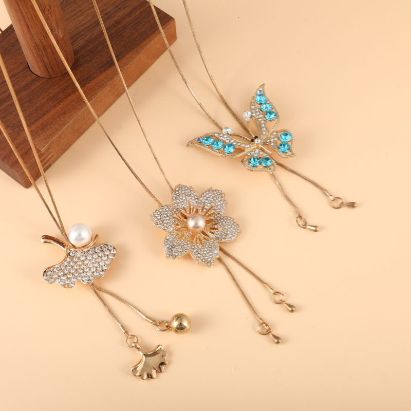 Korėjiečių stiliaus ilgas kaklo papuošalas su gėlių motyvu, lydinio karoliukų grandinė, langinis raštas