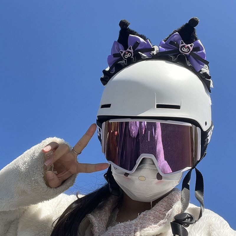 Fenglan 58455 Kuromi galvas lente ķiveres dekorācija, piemērojama slēpošanas un snovborda ķiverēm