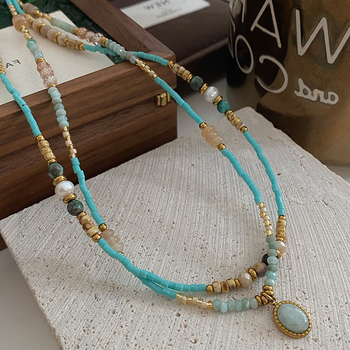 Ogrlica s perlama – francuski retro stil, ručna izrada, težina 7 g, promjer perle <3 mm