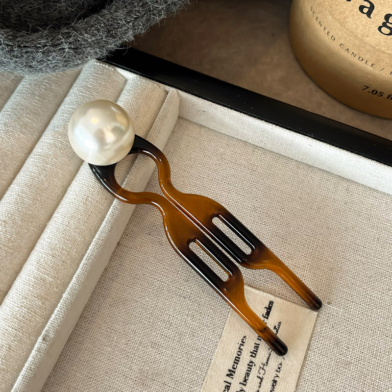 U-kujuline juukseklips ümmarguse helmiga, etnilise stiiliga, materjal: atsetaat