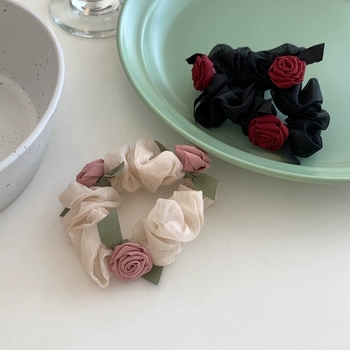 Inel de păr cu floare de trandafir - din plasă, lucrat manual, design simplu, elasticitate mare