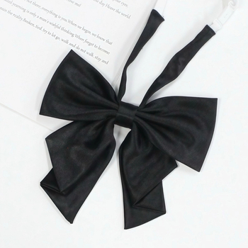 Kaklaraištis ar ziedu uz kaklu – 90% poliesters, Universāls, Korejiešu/Japāņu Literārais/Akadēmiskais stili, 2025. gada pavasaris