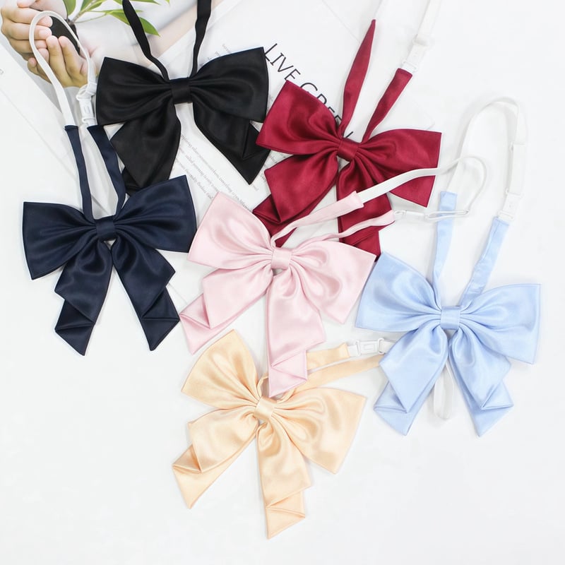 Kaklaraištis ar ziedu uz kaklu – 90% poliesters, Universāls, Korejiešu/Japāņu Literārais/Akadēmiskais stili, 2025. gada pavasaris