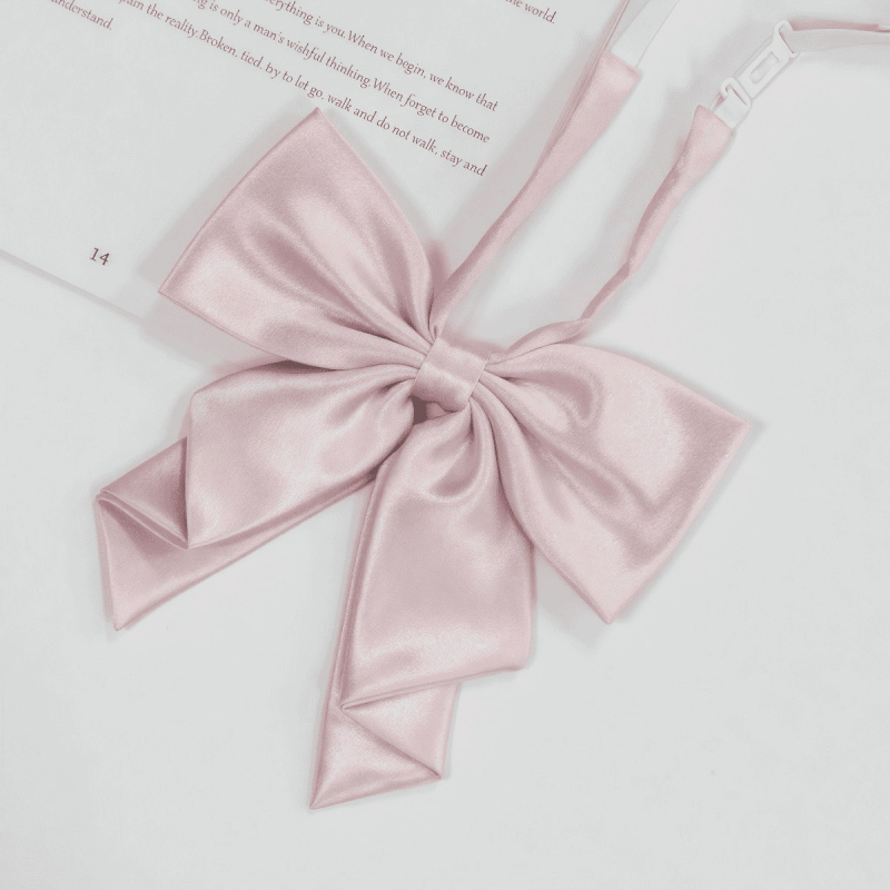 Kaklaraištis ar ziedu uz kaklu – 90% poliesters, Universāls, Korejiešu/Japāņu Literārais/Akadēmiskais stili, 2025. gada pavasaris