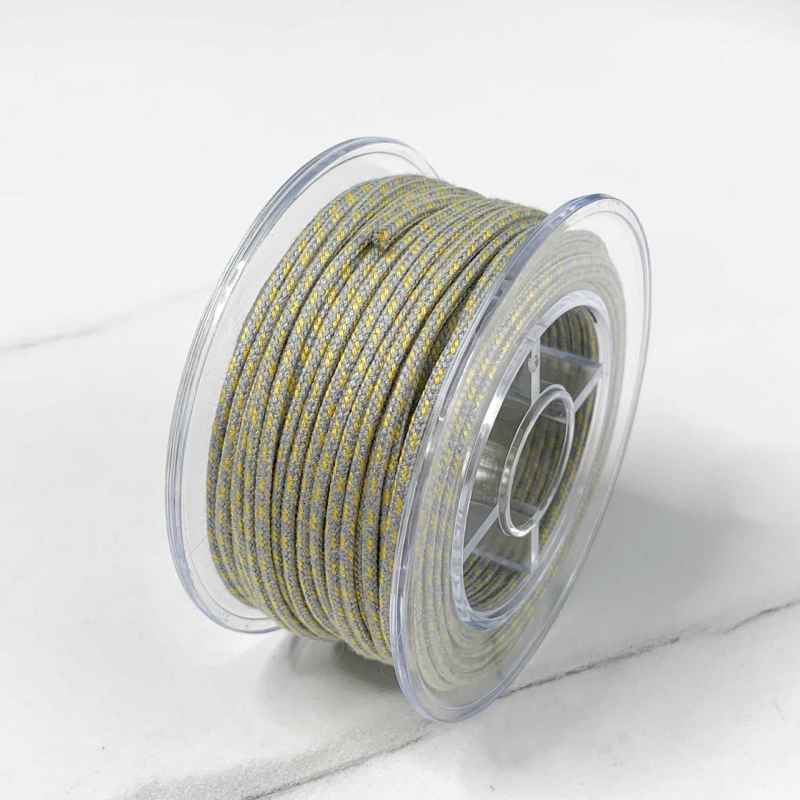 Kordas Bodhi pērļu pavedienam ar iekšējo pamatu no kokvilnas; rokām pīti kokvilnas pavediens; Bodhi pērles ar zvaigznīti un mēnesi