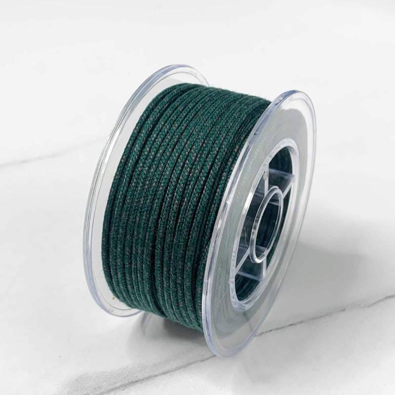 Kordas Bodhi pērļu pavedienam ar iekšējo pamatu no kokvilnas; rokām pīti kokvilnas pavediens; Bodhi pērles ar zvaigznīti un mēnesi