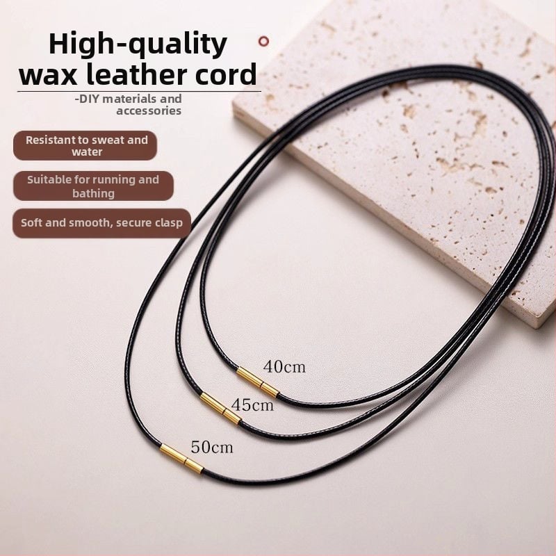 Ādas auklas kaklarota, universāla, apkārtmērs 41–50 cm, svars ~1,3 g, vienkāršs stils