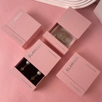 Ādas rotaslietu izstādes kārba ar vilkšanas atvilktiņu - āda, karstā iespiešana, moderns stils