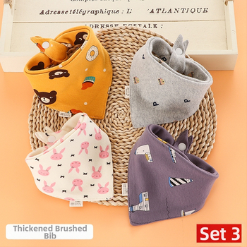 Bērnu siekalas dvielis, divslāņains, mīksts kokvilnas audums, elastīga kokvilna, raksts ar multenes motīvu, ūdensnecaurlaidīgs