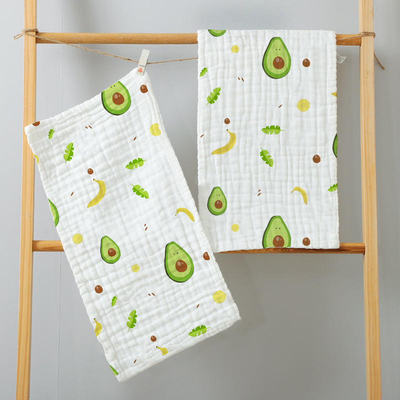 Baba hat rétegű pamut géz törlőkendő karikatúra mintával, nyomtatott logóval, súlya kevesebb mint 50 g