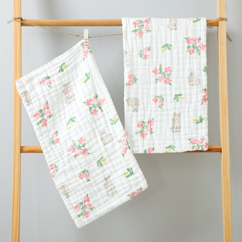 Baba hat rétegű pamut géz törlőkendő karikatúra mintával, nyomtatott logóval, súlya kevesebb mint 50 g