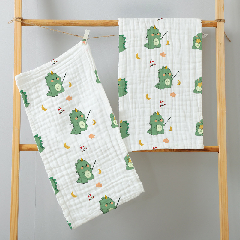 Baba hat rétegű pamut géz törlőkendő karikatúra mintával, nyomtatott logóval, súlya kevesebb mint 50 g