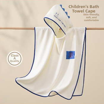 Gyerek kapucnis törölköző-köpeny coral fleece-ből, 120D szál, 400–500 g tömeg, varrás, karikatúra minta