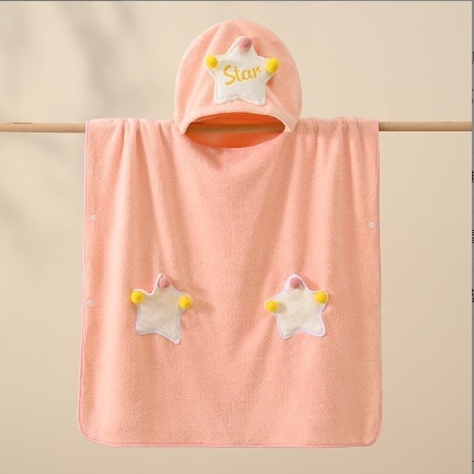 Gyerek kapucnis törölköző-köpeny coral fleece-ből, 120D szál, 400–500 g tömeg, varrás, karikatúra minta