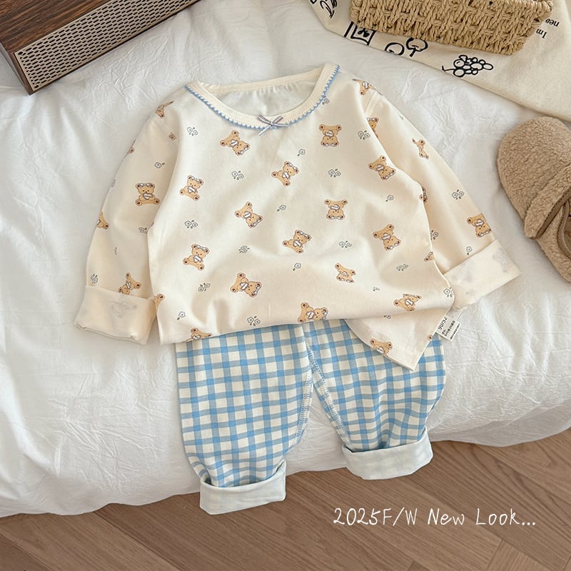 Bērnu divdaļīgs kokvilnas komplekts: garais top ar garām piedurknēm un bikses, universāls, 95% kokvilna, vecuma 3–8 gadi, ikdienas mājas apģērbs, raksti: svītras, kvadrāti, karikatūras