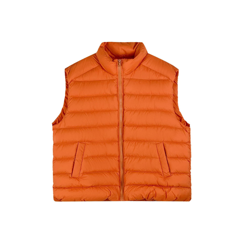 Sieviešu pūkve veste – kaču pūkas 86–90%, neilona audums, augsta apkakle, rāvējslēdzējs