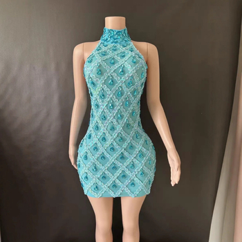 Vakara kleita ar augstu apkakli, bez piedurknēm, režģainā elastīgā piegriezuma, slaida silueta, īsa svārka, Spandex >95% (Pavasaris 2024)