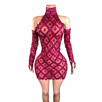 Vakara kleita ar augstu apkakli, bez piedurknēm, režģainā elastīgā piegriezuma, slaida silueta, īsa svārka, Spandex >95% (Pavasaris 2024)