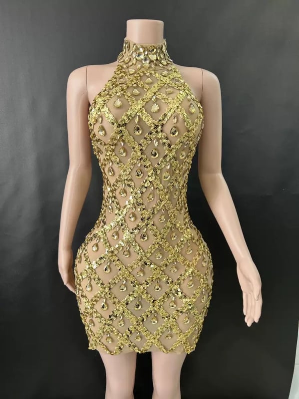 Vakara kleita ar augstu apkakli, bez piedurknēm, režģainā elastīgā piegriezuma, slaida silueta, īsa svārka, Spandex >95% (Pavasaris 2024)