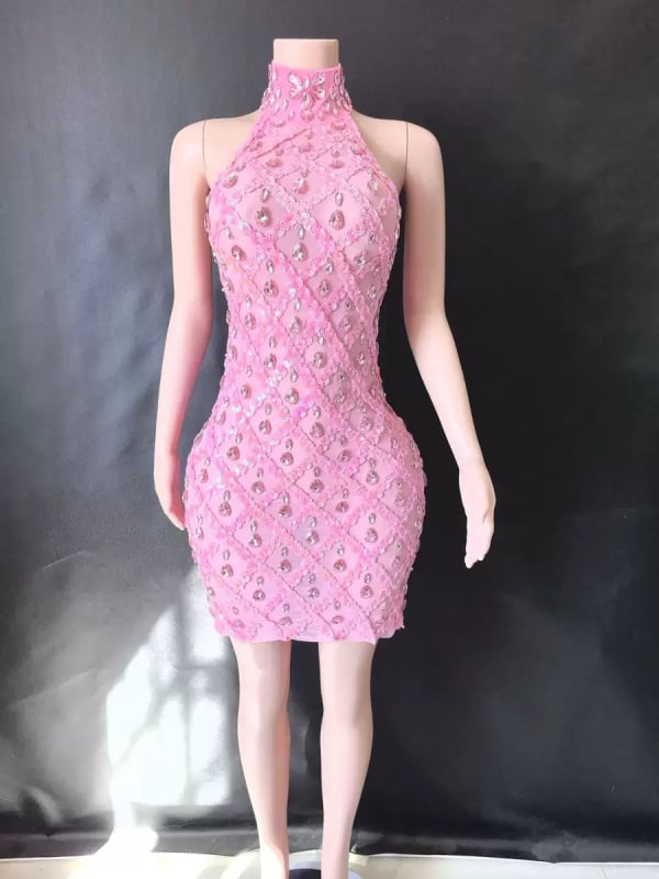 Vakara kleita ar augstu apkakli, bez piedurknēm, režģainā elastīgā piegriezuma, slaida silueta, īsa svārka, Spandex >95% (Pavasaris 2024)