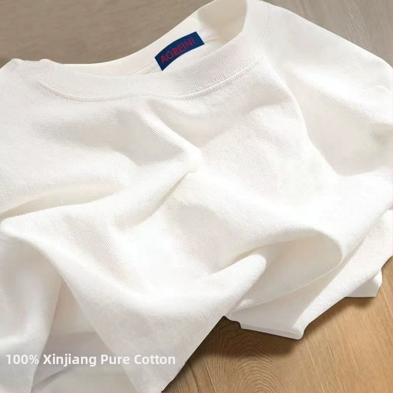 Sieviešu kokvilnas T-krekls ar apaļu kakla izgriezumu, īsiem piedurknēm, brīvā piegriezuma, ar teksta druku