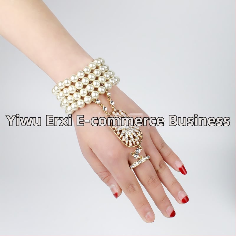 Gatsby- inspirirana narukvica s integriranim prstenom, legura, dijamantni završetak, Twice Happy, ženski modni dodatak za ruku