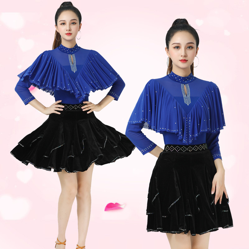 Sieviešu deju topā no konopja un elastāna ar dimanta dekoru, stāvošs apkaklis, 3/4 piedurknes (50% elastāns)