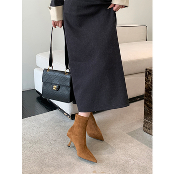 Moterų pirštuotos aukštakulnės, mikropluošto viršus, plonas 6–8 cm kulnas, guminė danga