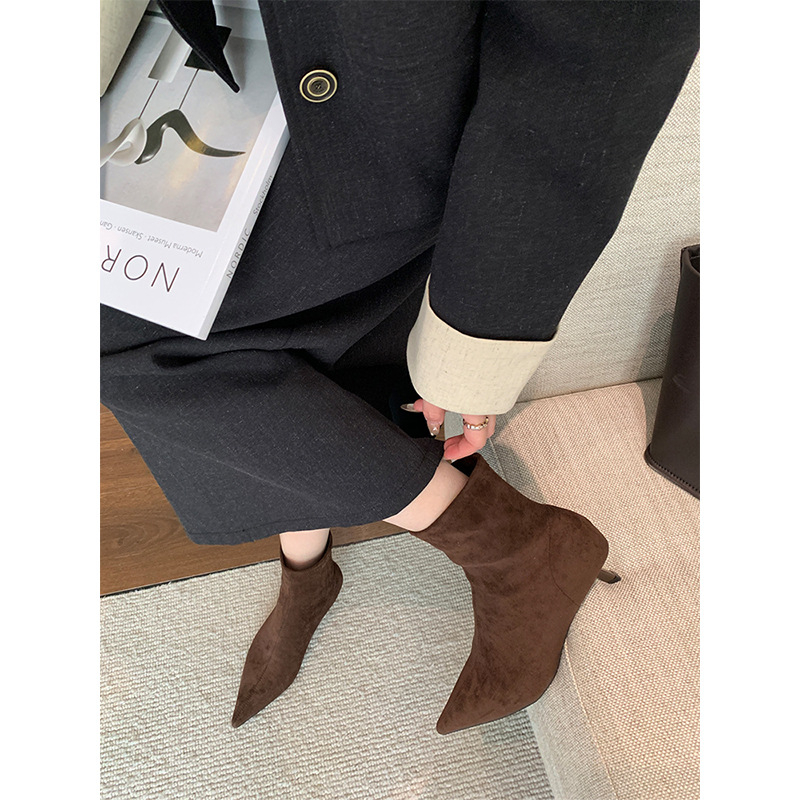 Moterų pirštuotos aukštakulnės, mikropluošto viršus, plonas 6–8 cm kulnas, guminė danga