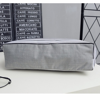 Atgriezeniska kanvas soma ar ielu stilu noskaņu, kompakta kvadrātveida pleca soma ar rāvējslēdzēja atvērumu un iekšējo rāvējslēdzēja kabatu