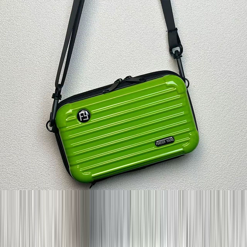 Cietā korpusa ceļojumu kosmētikas soma, ABS+PC materiāls, poliestera oderējums, pilsētas vienkāršs stils, ūdensizturīga, rāvējslēdzēja aizvērums