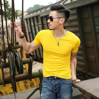 Slim-fit marškinėliai, pieno baltymų pluoštas (51–70%), grynas medvilnė, trumpomis rankovėmis, apvali kaklo iškirptė