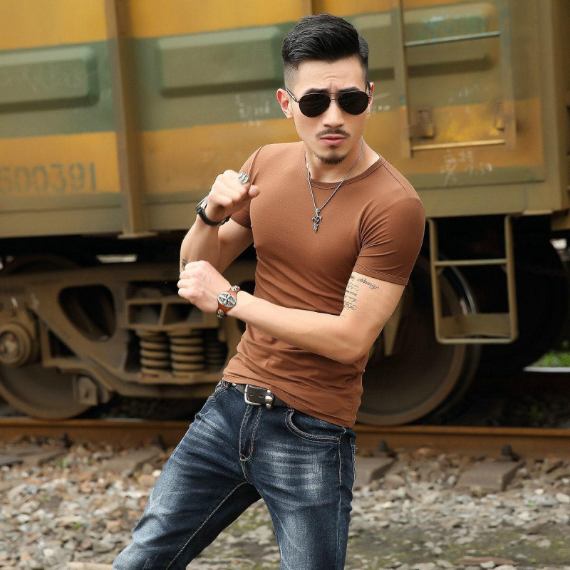 Slim-fit marškinėliai, pieno baltymų pluoštas (51–70%), grynas medvilnė, trumpomis rankovėmis, apvali kaklo iškirptė