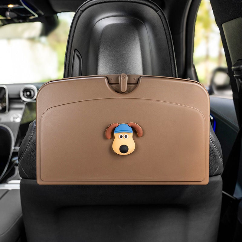 Auto tagaistme söögilaud — kokkupandav taldrik, kohvitassi hoidik, puidust konstruktsioon, seinaline kinnitamine, universaalne ühilduvus