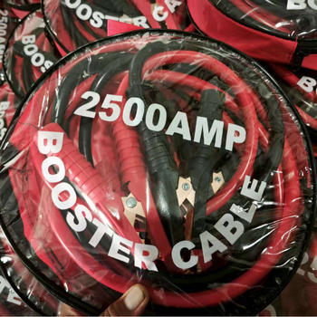 Automobilio žibinto lizdas su keraminiu korpusu ir gryno vario laidų surišimu, suderinama su žibintų lemputėmis