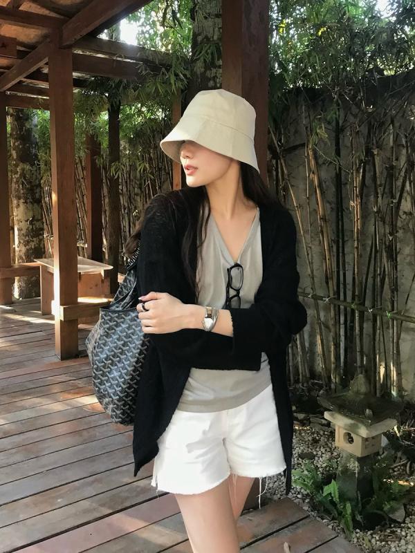 Kokvilnas T-krekls, apaļš kakla izgriezums, īsas piedurknes, brīvs piegriezums, ikdienas stils