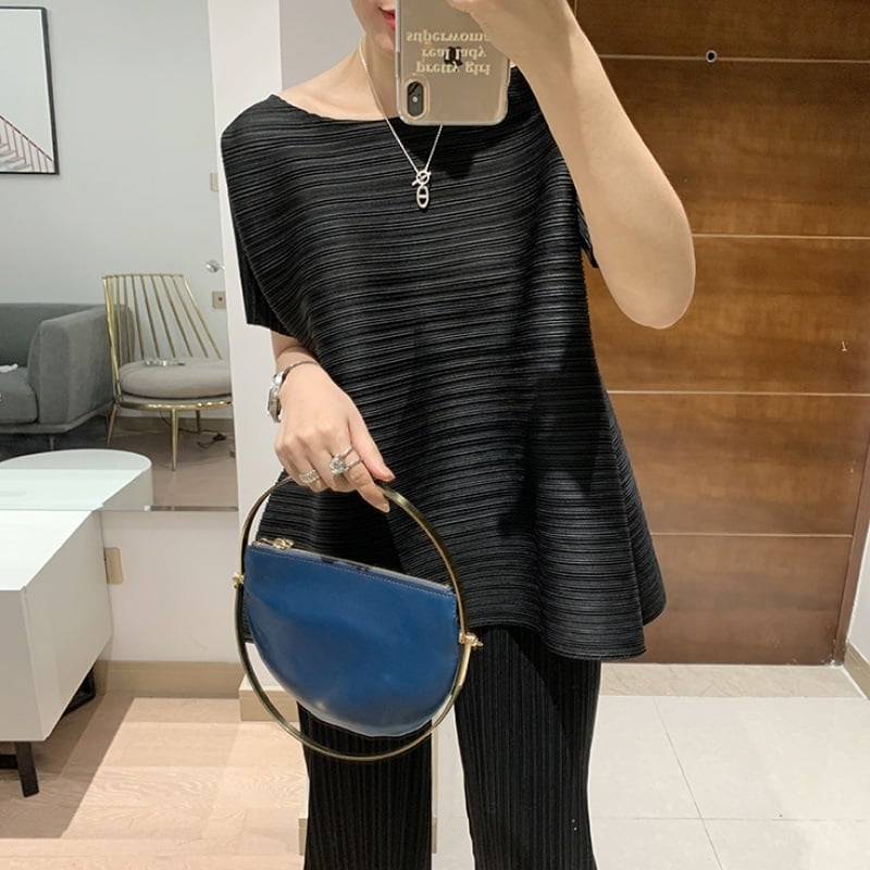 Majica kratkih rukava, labavog kroja, okrugli izrez, jednobojna, 95%+ glavnog materijala