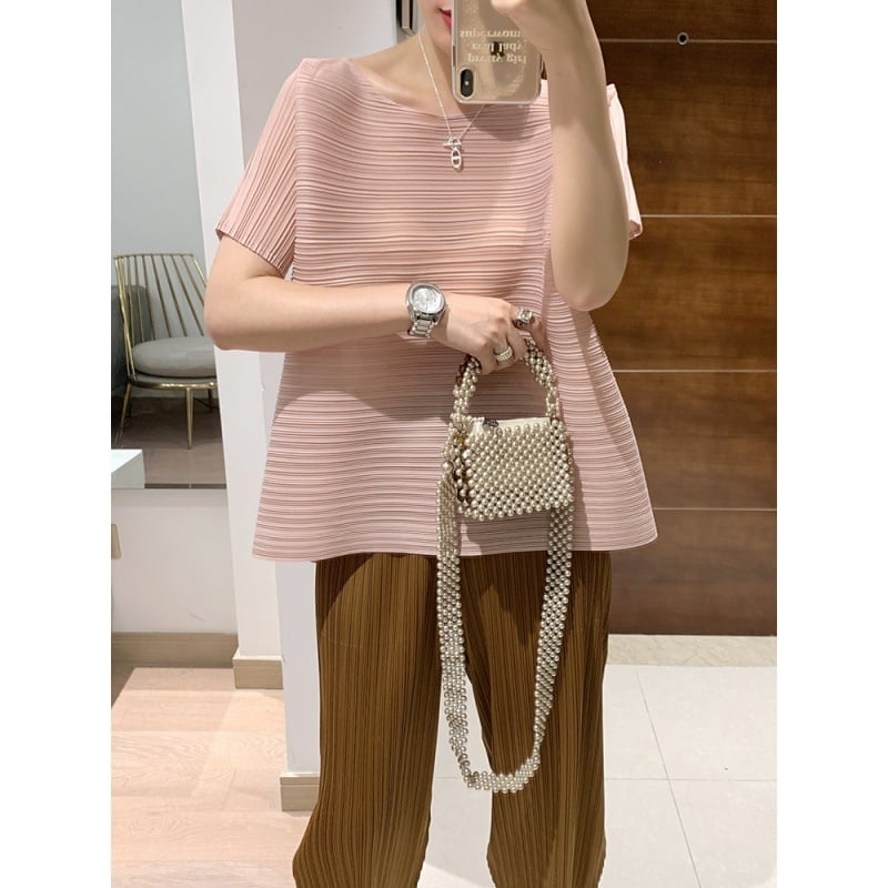 Majica kratkih rukava, labavog kroja, okrugli izrez, jednobojna, 95%+ glavnog materijala