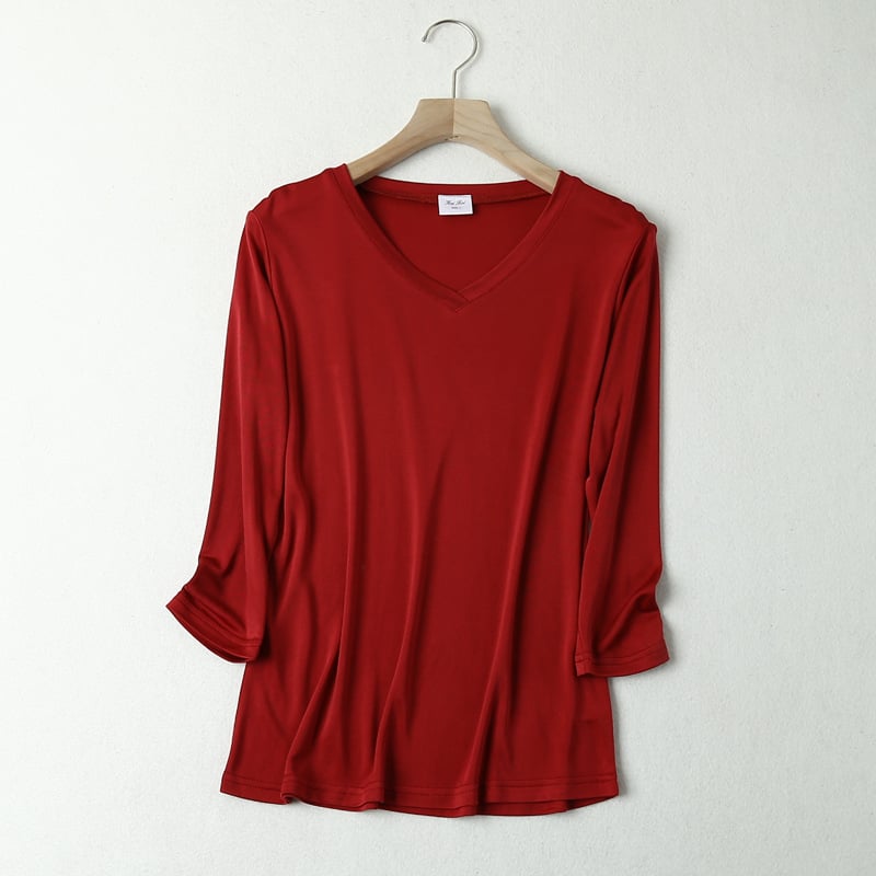 Ženski saten top, 3/4 rukav, V-izrez, 23% Mulberry svila + 77% viskoza, duljina 50–65 cm