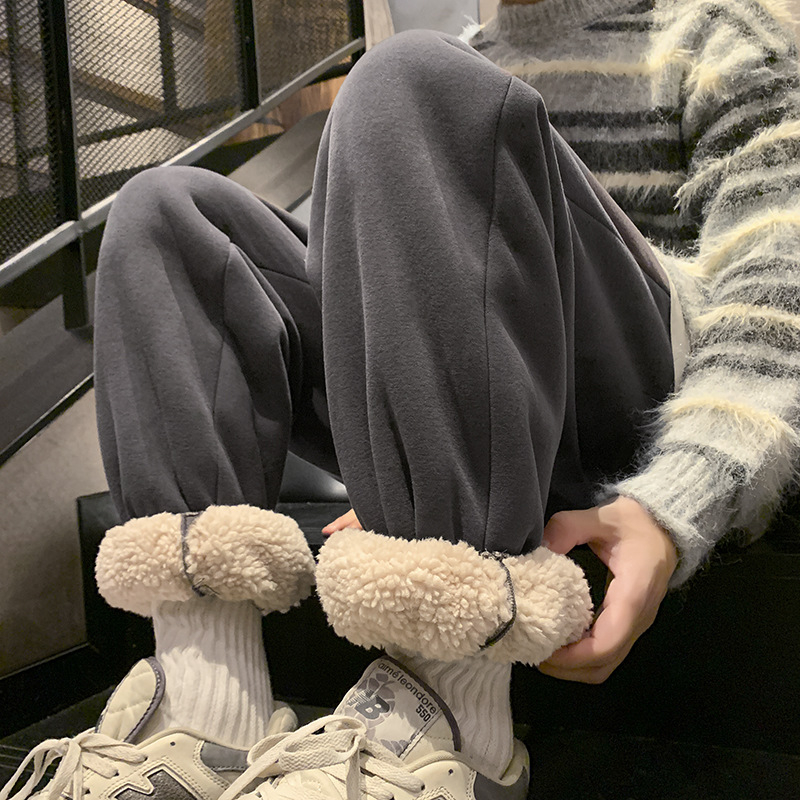 Vīriešu ziemas ikdienas bikses, brīvā piegriezuma, vidukļa vidējā augstuma, kokvilna, kabatas ar augšējām šuvēm