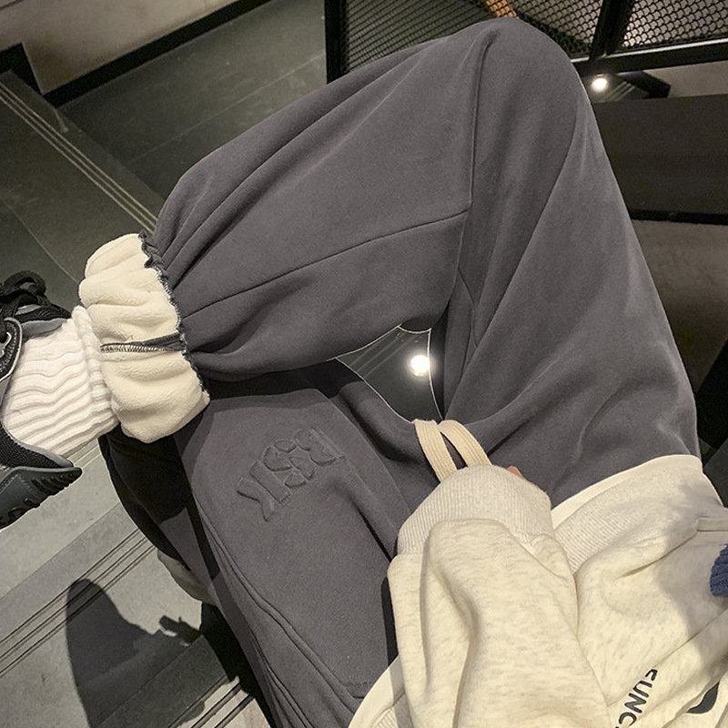 Vīriešu ziemas ikdienas bikses, brīvā piegriezuma, vidukļa vidējā augstuma, kokvilna, kabatas ar augšējām šuvēm